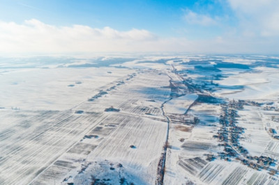 Flight Routes That Fly Over the North Pole